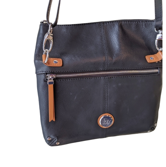 Black Leather Convertible Crossbody Bag - Picture 1 of 7